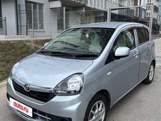 2014 Daihatsu Mira e:S I Рестайлинг, серебристый, 610000 рублей, вид 1