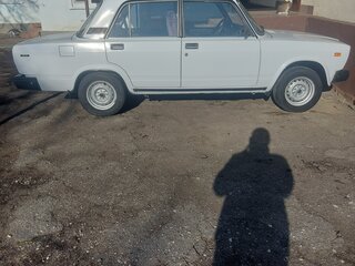 2003 Lada (ВАЗ) 2107, белый, 250000 рублей, вид 2