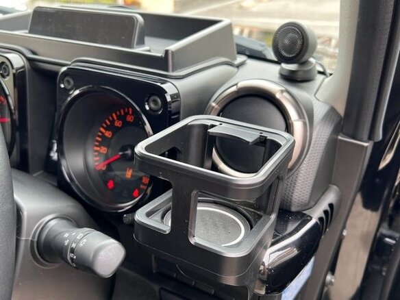 2023 Suzuki Jimny Sierra IV, чёрный, 1877000 рублей - вид 16