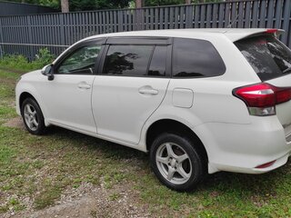 2016 Toyota Corolla Fielder XI (E160, E170, E180) Рестайлинг 1, белый, 1200000 рублей, вид 2