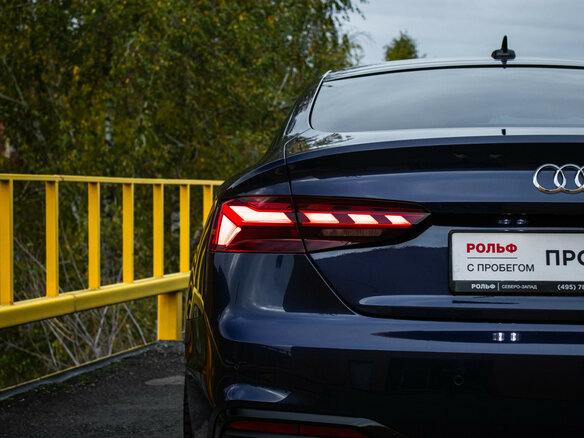 2020 Audi A5 Sportback 45 TFSI II (F5) Рестайлинг, синий, 3549000 рублей - вид 14