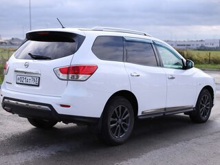 2015 Nissan Pathfinder IV, белый, 1716000 рублей, вид 5