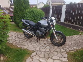 Honda CB 400F