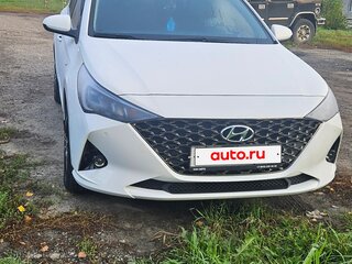 2021 Hyundai Solaris II Рестайлинг, белый, 1520000 рублей, вид 2
