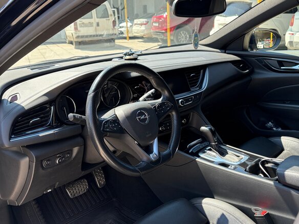 2019 Opel Insignia II, чёрный, 1850000 рублей - вид 9