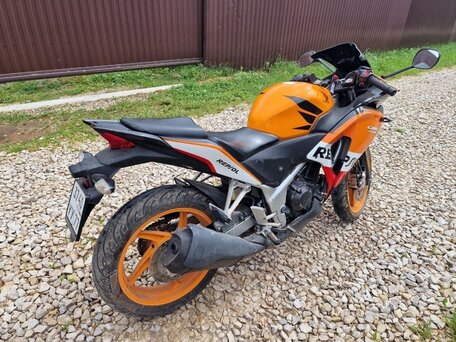 2013 Honda CBR 250R, оранжевый, 190000 рублей, вид 2