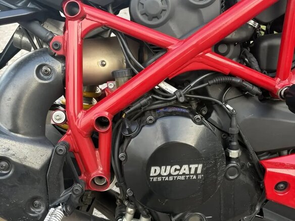 2013 Ducati Streetfighter, красный, 630000 рублей - вид 9