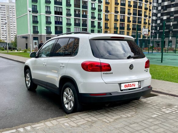 2013 Volkswagen Tiguan I Рестайлинг, белый - вид 6