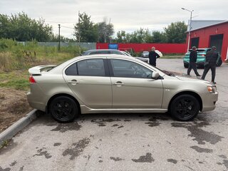 2008 Mitsubishi Lancer X, бежевый, 610000 рублей, вид 4