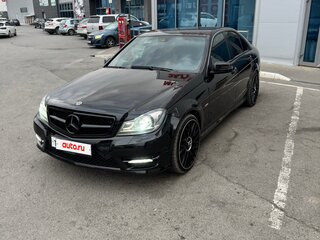 2012 Mercedes-Benz C-Класс 180 BlueEFFICIENCY III (W204) Рестайлинг, чёрный, 1600000 рублей, вид 2