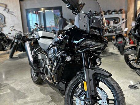 2021 Harley-Davidson Pan America, чёрный, 1990000 рублей, вид 2