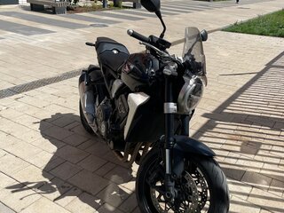 2019 Honda CB 1000R, чёрный, 999999 рублей, вид 2