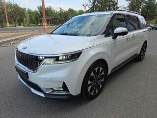 2020 Kia Carnival IV, белый, 2290000 рублей, вид 5