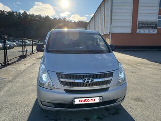 2008 Hyundai Grand Starex I, серебристый, 1300000 рублей, вид 2