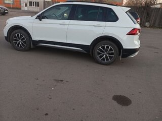 2019 Volkswagen Tiguan II, белый, 3200000 рублей, вид 2