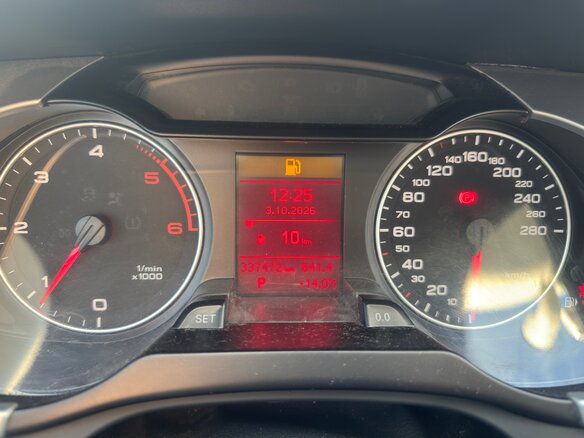 2009 Audi A4 IV (B8), чёрный, 800000 рублей - вид 10