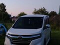 2017 Honda Stepwgn Spada V Рестайлинг, белый, 2500000 рублей