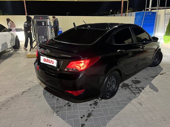 2015 Hyundai Solaris I Рестайлинг, чёрный, 800000 рублей - вид 5