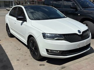 2017 Skoda Rapid I Рестайлинг, белый, 1450000 рублей, вид 5