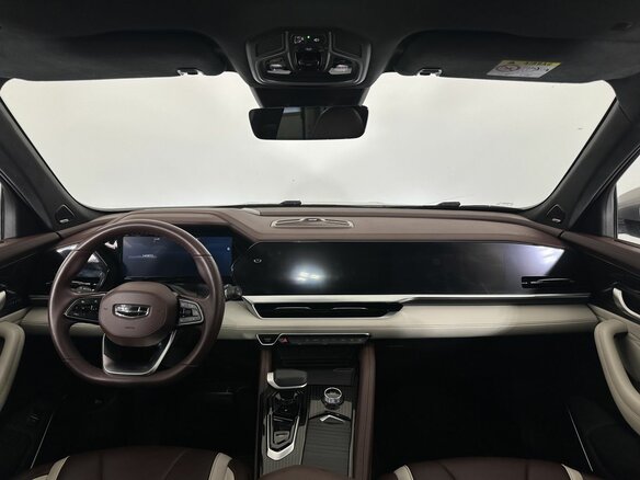 2023 Geely Monjaro I, серый, 2550000 рублей - вид 6