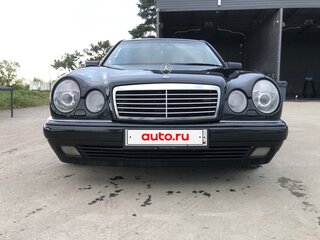 1999 Mercedes-Benz E-Класс 240 II (W210, S210) Рестайлинг, чёрный, 890000 рублей, вид 5