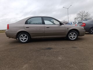 2003 Kia Shuma II, бежевый, 240000 рублей, вид 4