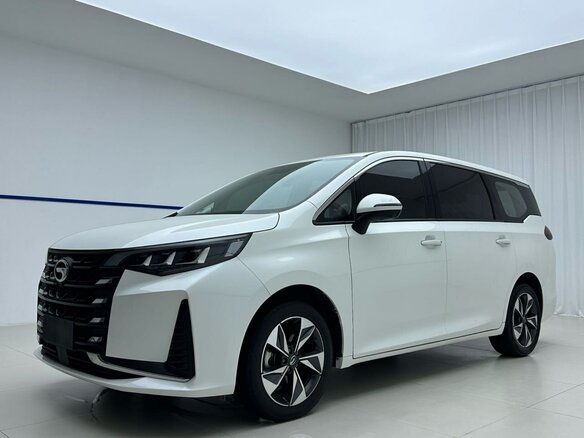 2022 GAC Trumpchi M6 Pro, белый, 1855000 рублей - вид 1