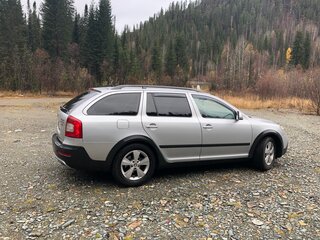 2012 Skoda Octavia Scout II (A5) Рестайлинг, серебристый, 1030000 рублей, вид 4