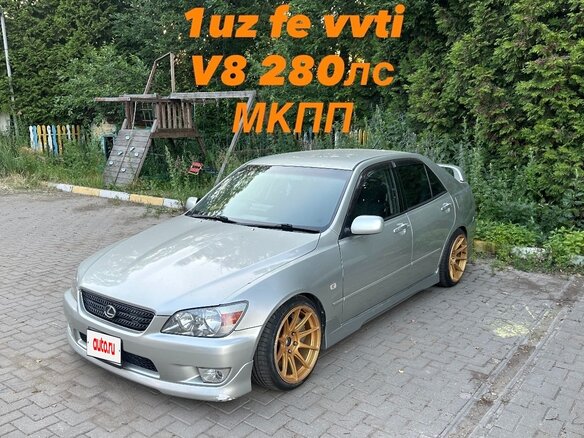 2000 Toyota Altezza, серебристый, 1300000 рублей