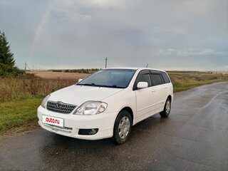 2003 Toyota Corolla Fielder IX (E120, E130), белый, 525000 рублей, вид 2