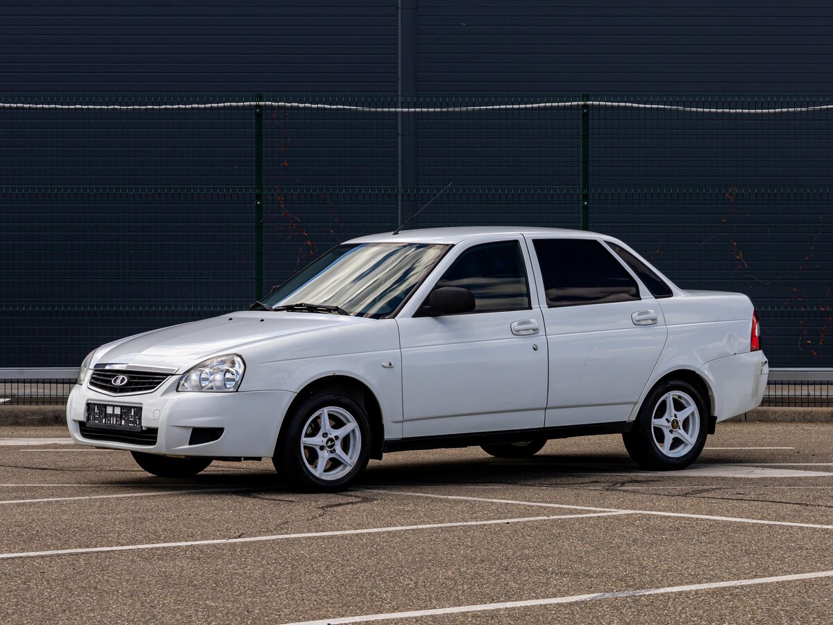Открыть фотографии: Lada (ВАЗ) Priora I