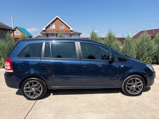 2012 Opel Zafira B Рестайлинг, синий, 550000 рублей, вид 5