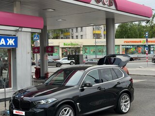 2023 BMW X5 40i IV (G05/G18) Рестайлинг, чёрный, 10900000 рублей, вид 1