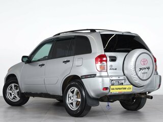 2001 Toyota RAV4 II (XA20), серебристый, 749000 рублей, вид 4