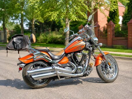 2012 Yamaha XV 1900, оранжевый, 1140000 рублей, вид 1