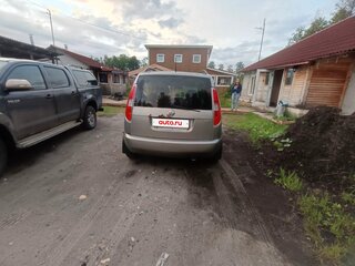 2012 Skoda Roomster I Рестайлинг, бежевый, 500000 рублей, вид 3