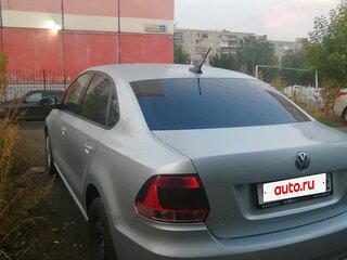 2017 Volkswagen Polo V Рестайлинг, серебристый, 920000 рублей, вид 2