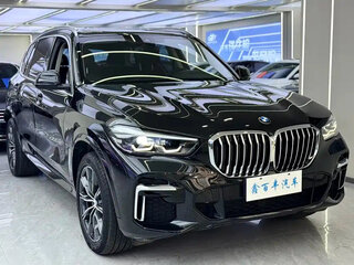 2022 BMW X5 Long 30Li IV (G05/G18), чёрный, 7000000 рублей, вид 3