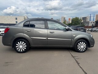 2010 Kia Rio II Рестайлинг, серебристый, 395000 рублей, вид 4