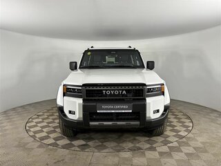 2026 Toyota Land Cruiser Prado 250 Series, белый, 12100000 рублей, вид 3