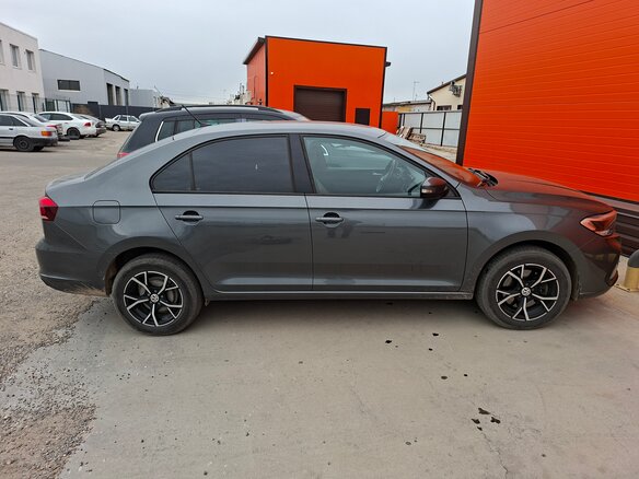 2020 Volkswagen Polo VI, серый, 1150000 рублей - вид 1