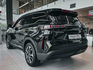 2025 Chery Tiggo 7L I, чёрный, 2940000 рублей, вид 5