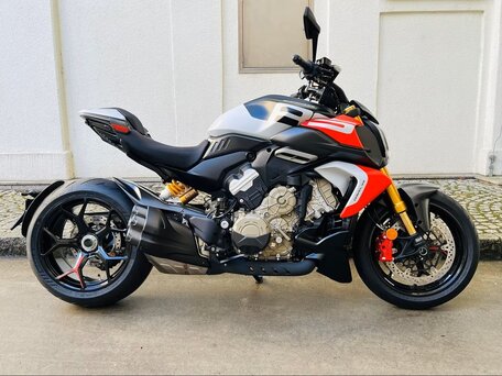 2026 Ducati Diavel V4, красный, 4680000 рублей, вид 1