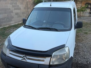 2011 Citroen Berlingo I Рестайлинг, белый, 450000 рублей, вид 2