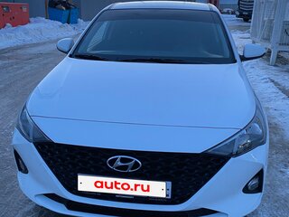 2022 Hyundai Solaris II Рестайлинг, белый, 1990000 рублей, вид 1