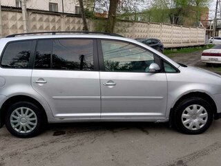 2005 Volkswagen Touran I, серебристый, 550000 рублей, вид 3