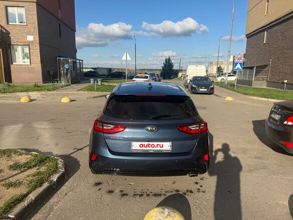 2019 Kia Ceed III, синий, 1549000 рублей - вид 5