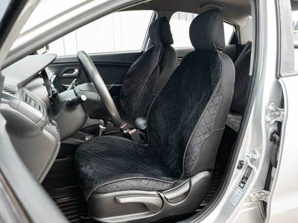 2016 Kia Rio III Рестайлинг, серебристый, 645000 рублей - вид 9
