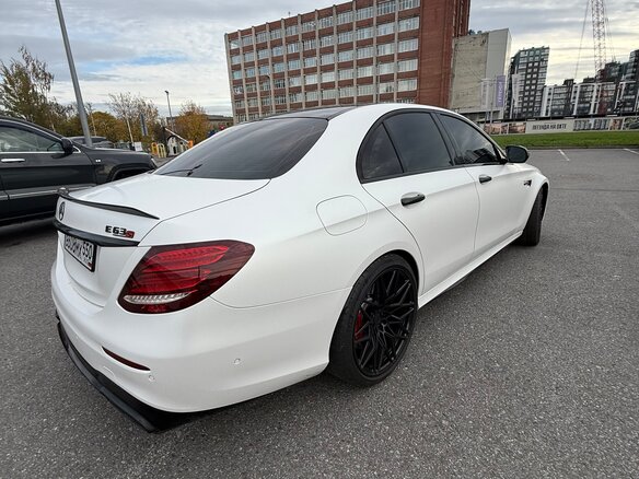 2017 Mercedes-Benz E-Класс AMG 63 AMG S V (W213), белый - вид 4