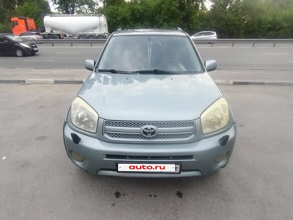 2005 Toyota RAV4 II (XA20) Рестайлинг, зелёный, 898000 рублей